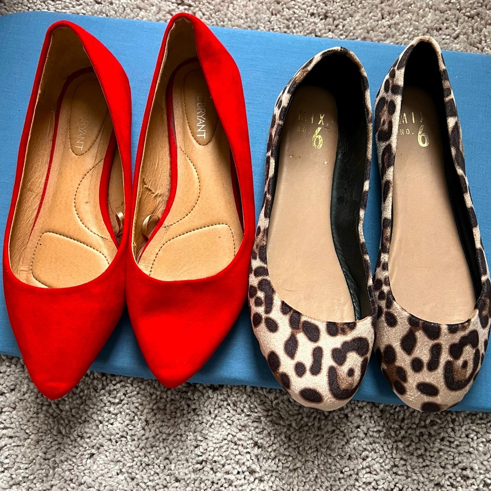 2 Pair of Flats